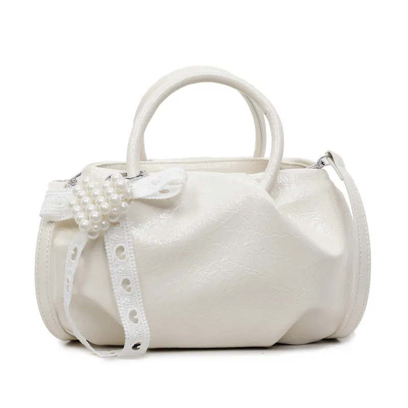 Portable solid colour cloud fashion shoulder small bag in urban simplicity bucket shape with slit pocket, PU material, beige colour