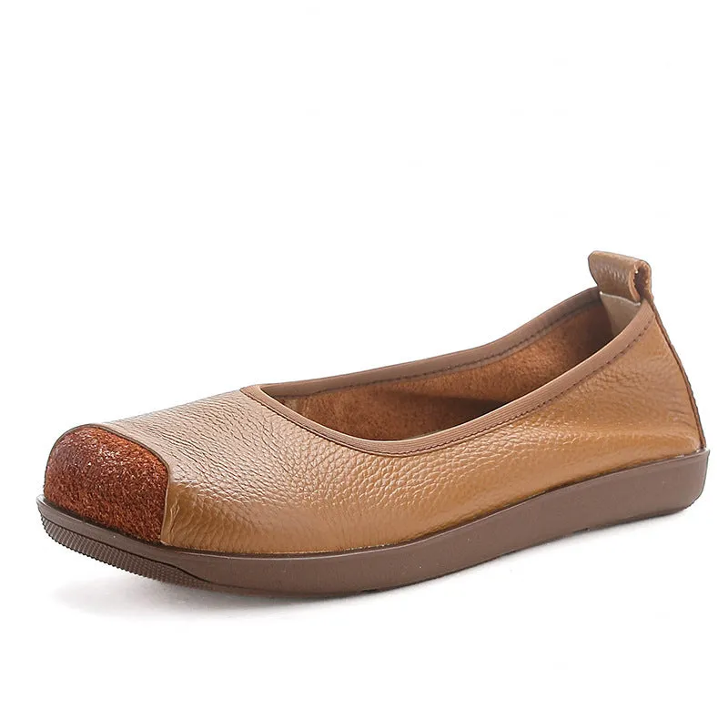 Women's first layer cow leather flat heel pumps in solid colour with rubber sole