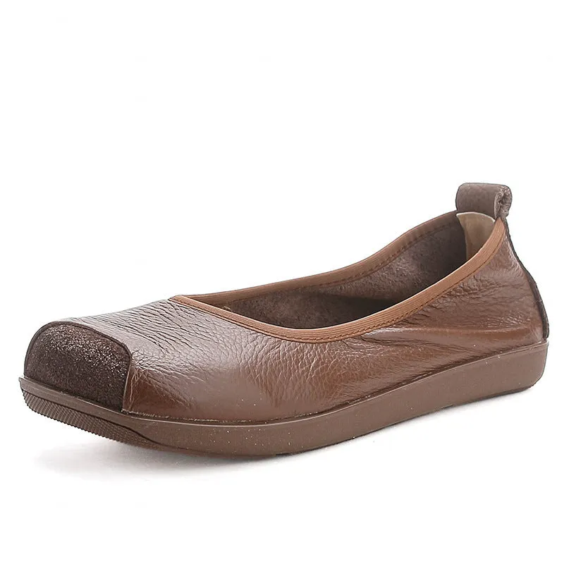 Women's first layer cow leather flat heel pumps in solid colour with rubber sole