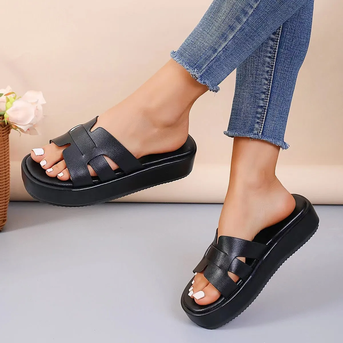 Women's platform casual sandals with round head, PU upper, available in multiple colours and sizes 36-43