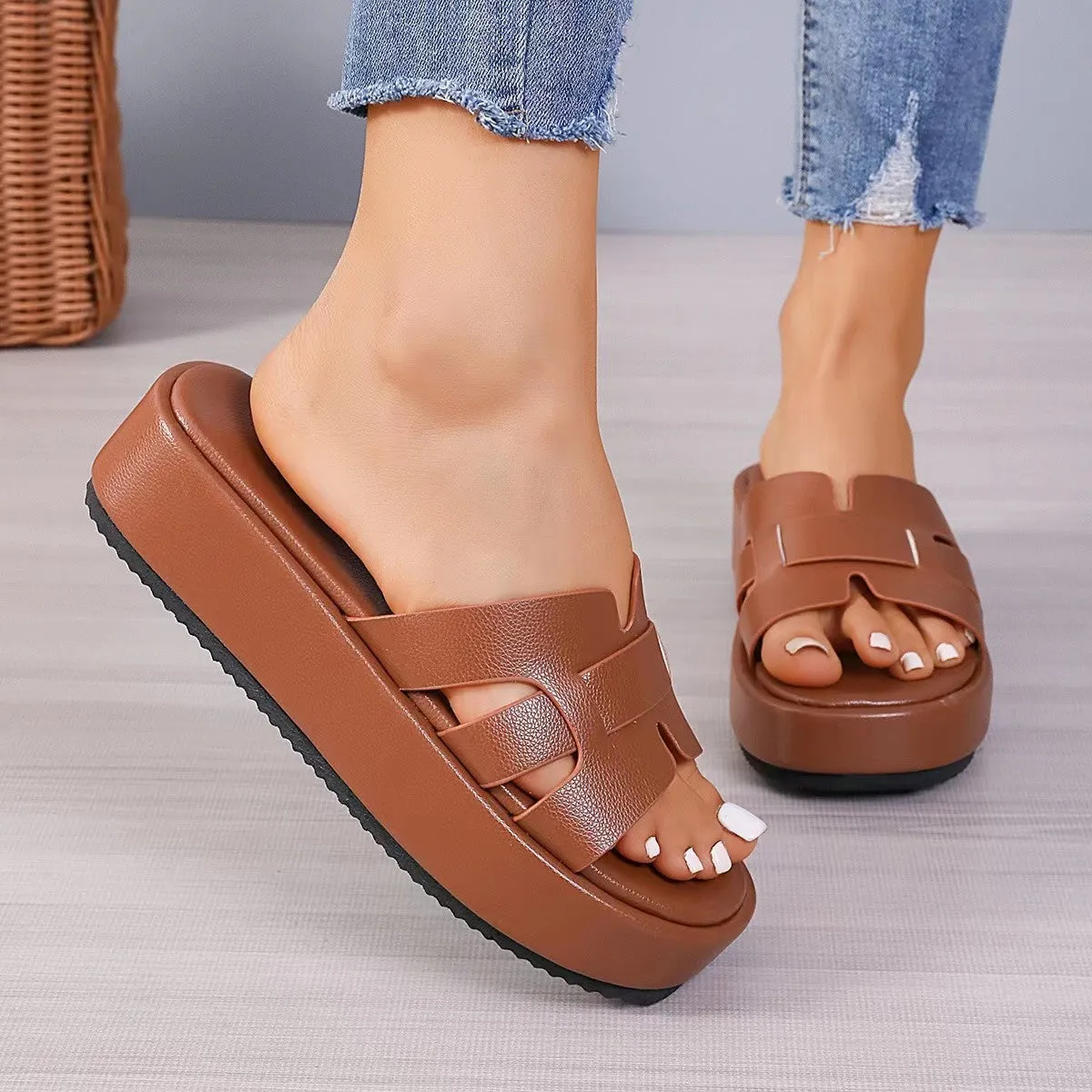 Women's platform casual sandals with round head, PU upper, available in multiple colours and sizes 36-43