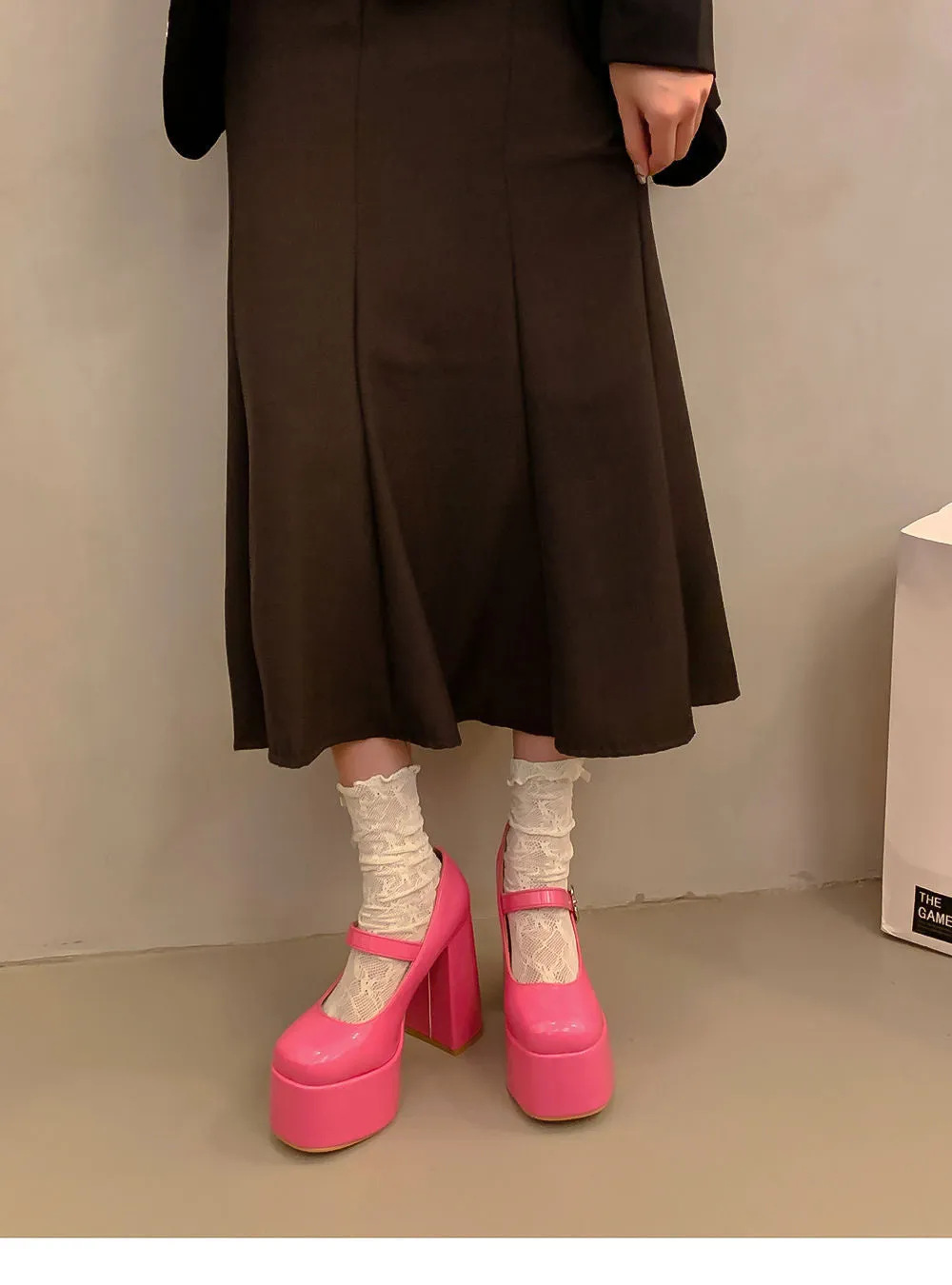 Pink waterproof platform thick heel Mary Jane shoes with PU upper and rubber sole, round head toe, sizes 33-39