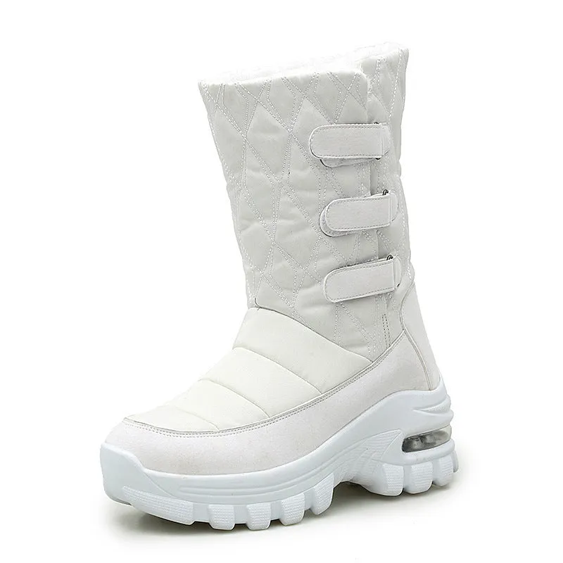 Women's outdoor plus velvet high top snow boots in black with PU air cushion sole and 5cm heel