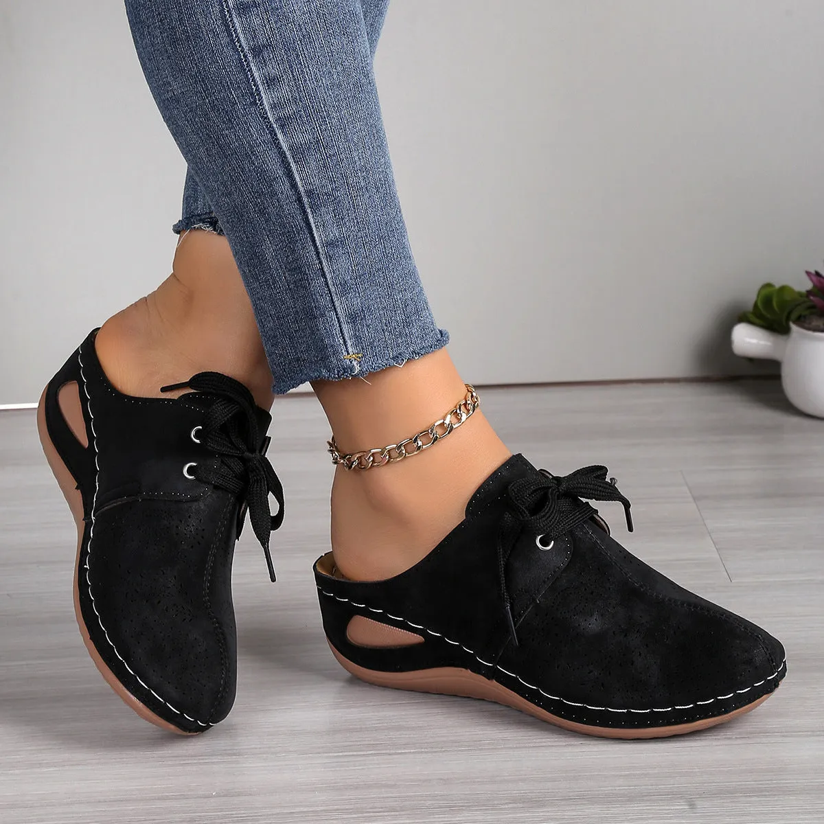 Women's lace-up baotou slippers with hollow out wedges in suede and rubber