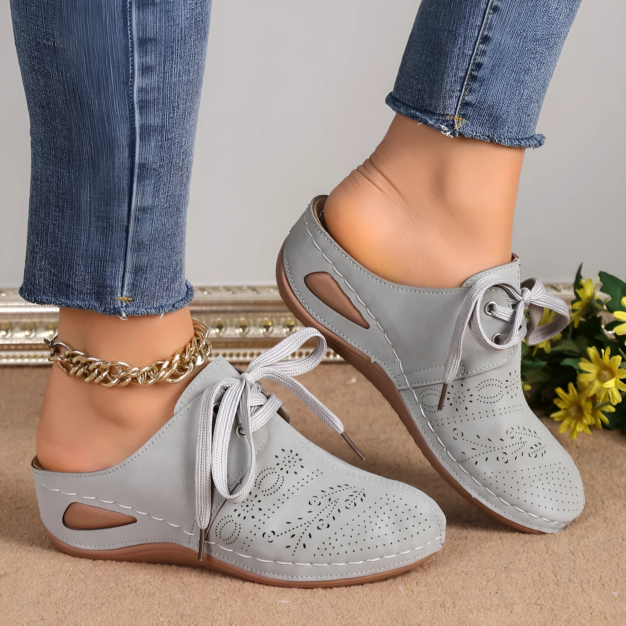 Women's lace-up baotou slippers with hollow out wedges in suede and rubber
