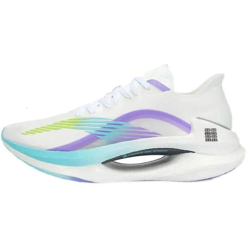 Flyknit low top wedge heel sneakers for men in solid colour