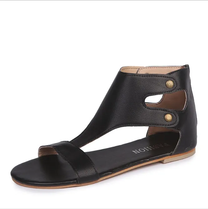 Flat sandals with artificial PU upper, round toe, flat heel, in beige colour