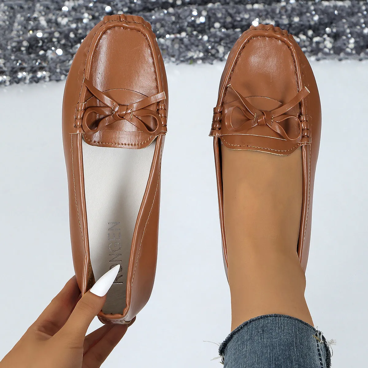 Casual bowknot flat shoes women soft-soled loafers slip-on round toe patent leather black