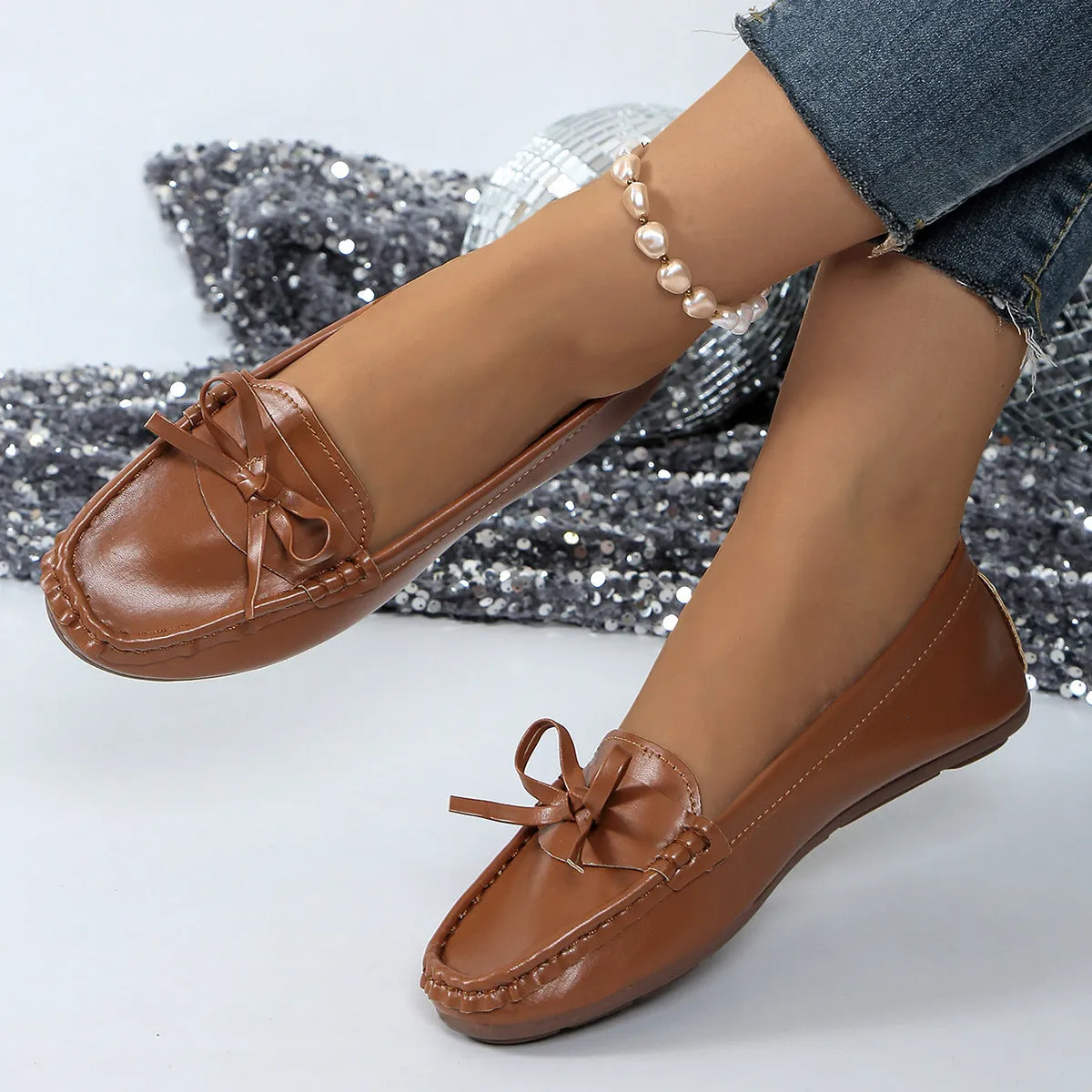 Casual bowknot flat shoes women soft-soled loafers slip-on round toe patent leather black