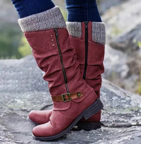 Knight boots for women, high tube, chunky heel, side zipper, rivet and belt buckle details, black artificial PU upper
