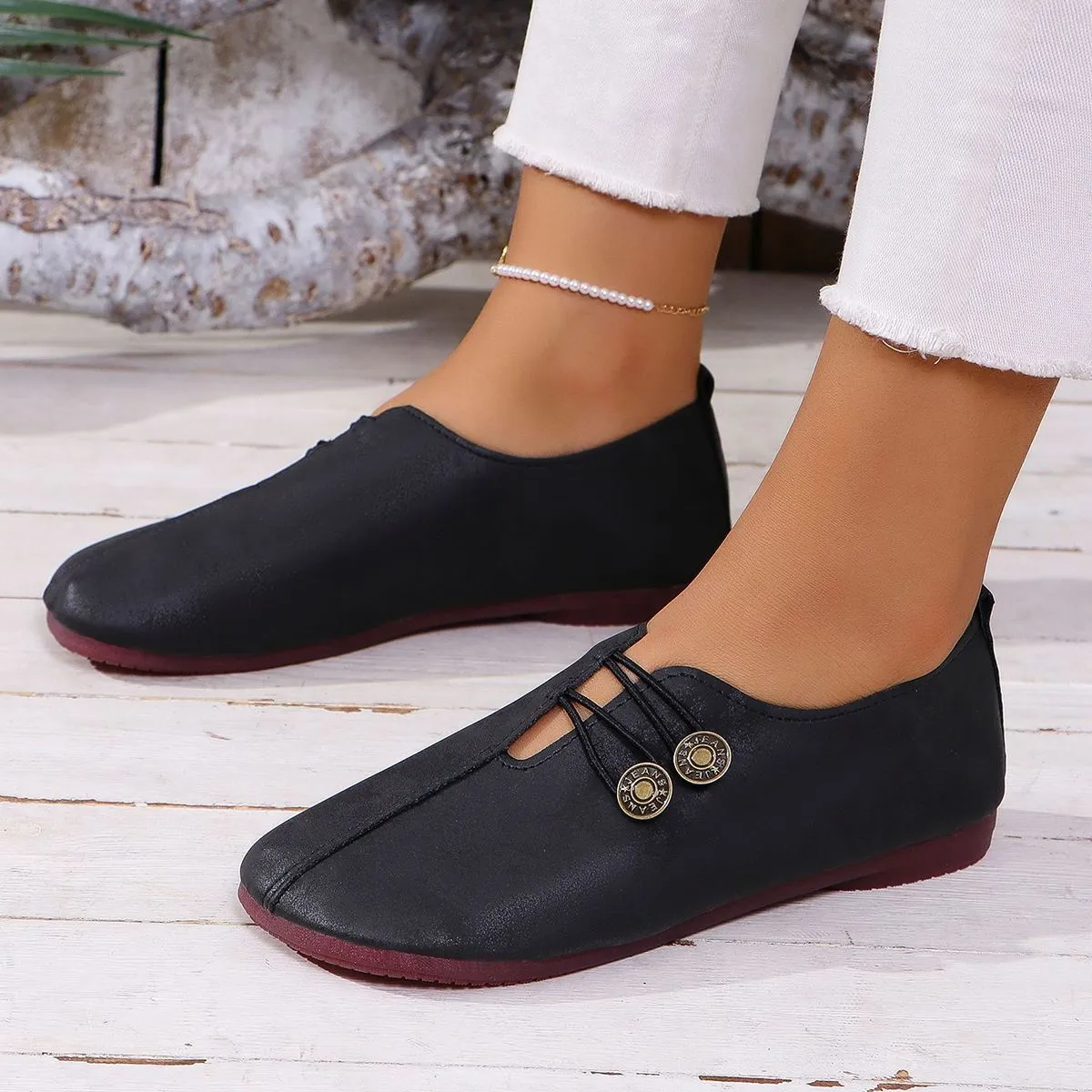 Ins square toe slip-on flat sandals for women, black artificial PU with rubber sole