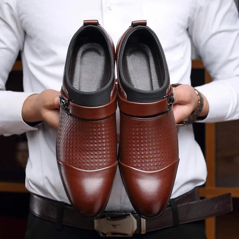 Men's black business formal PU leather shoes with non-slip rubber sole on a grey background