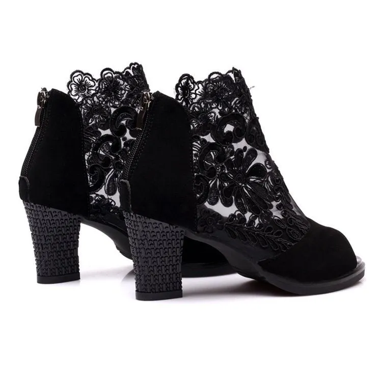 Women's black lace gladiator sandals with square high heel and adjustable zip closure