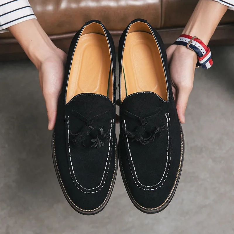Men's casual suede cowhide leather shoes in brown with rubber sole and round toe