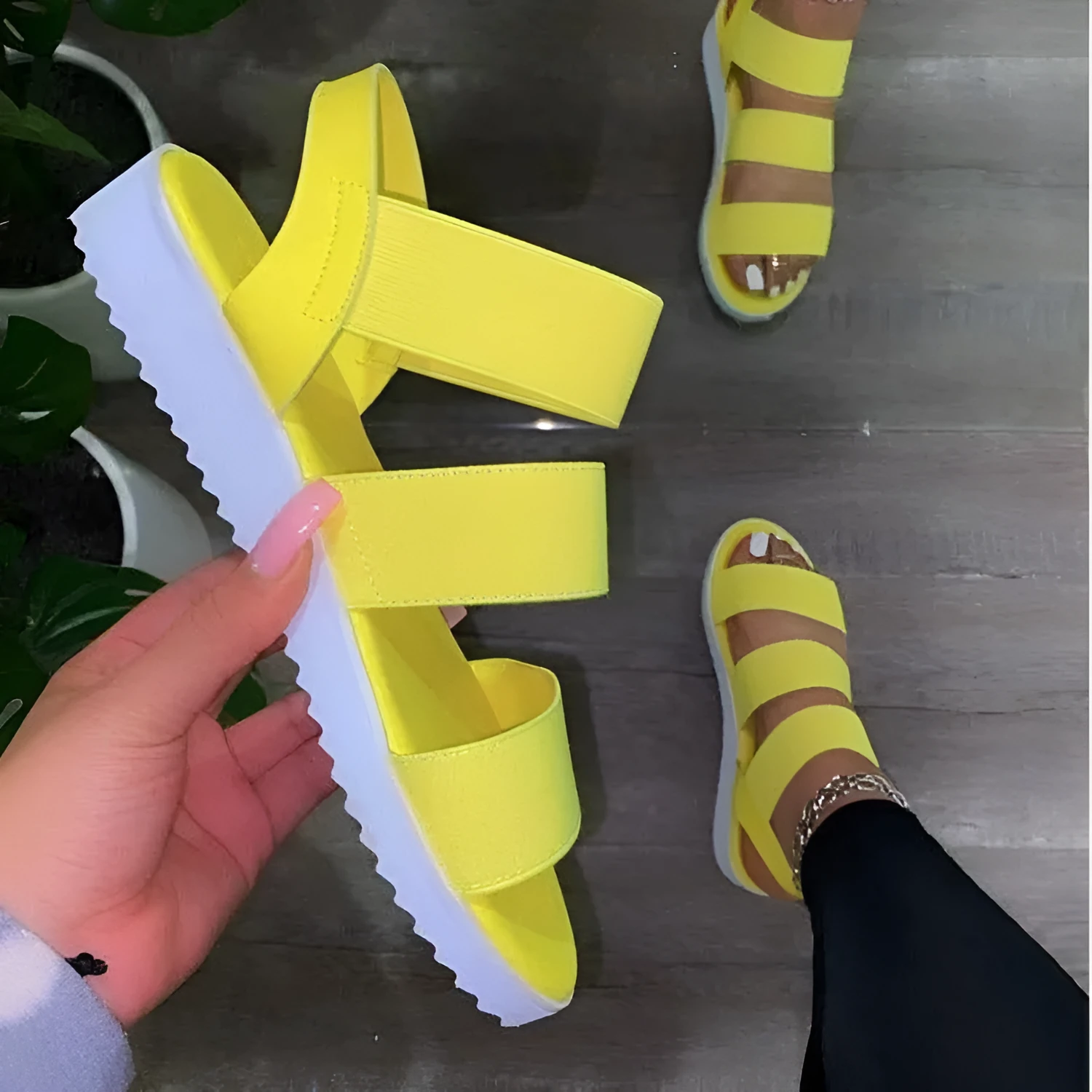 Women's anti-slip flat sandals in black with colour matching upper and flat sole