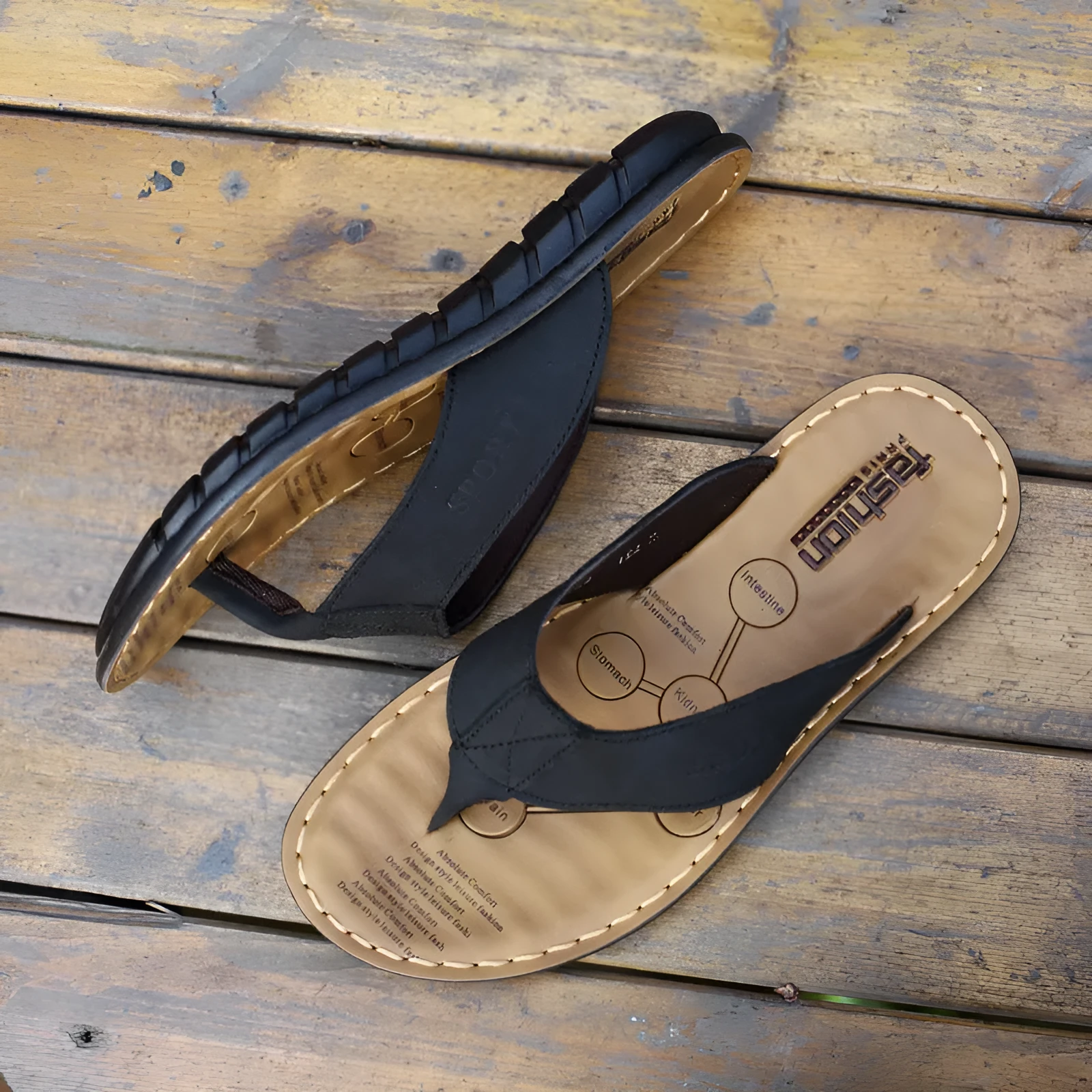 Men's cowhide leather driving flip-flops with rubber sole in black, open-toe style