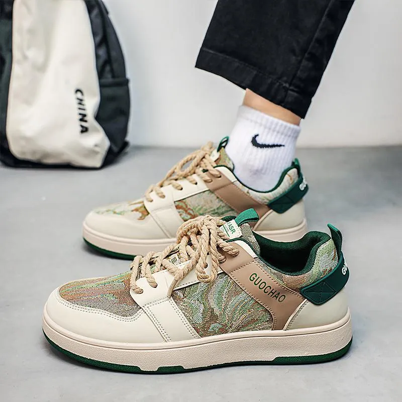 Men's niche design oil painting sneakers in beige green with PU upper, low-top silhouette