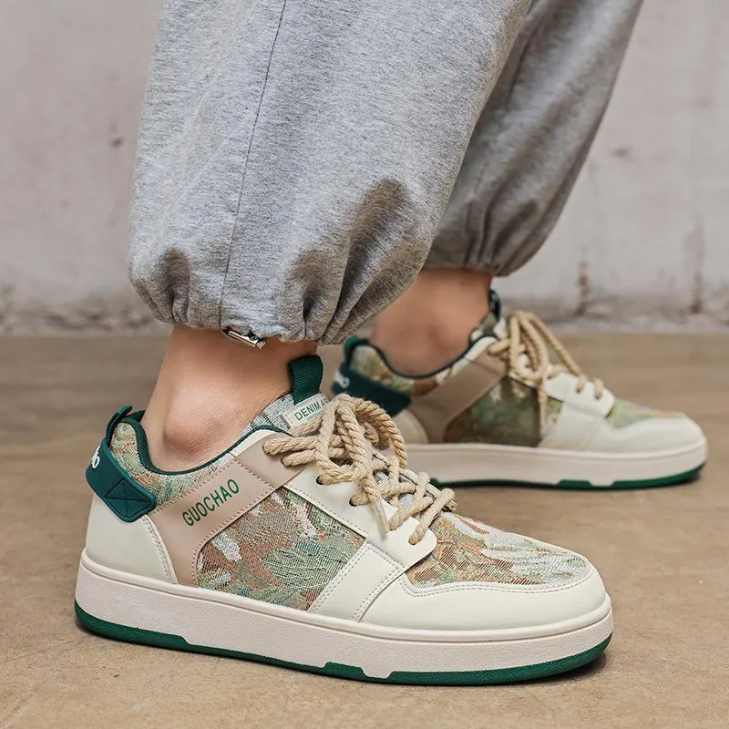 Men's niche design oil painting sneakers in beige green with PU upper, low-top silhouette