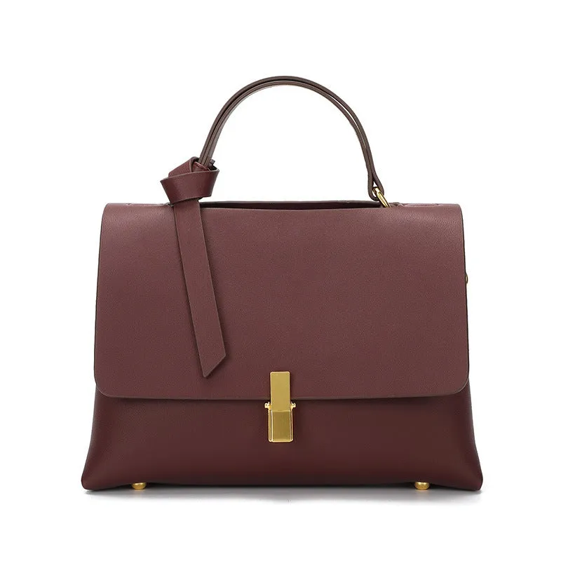 Genuine leather messenger bag with clamshell opening, horizontal square shape, 29x10x20cm, in khaki colour