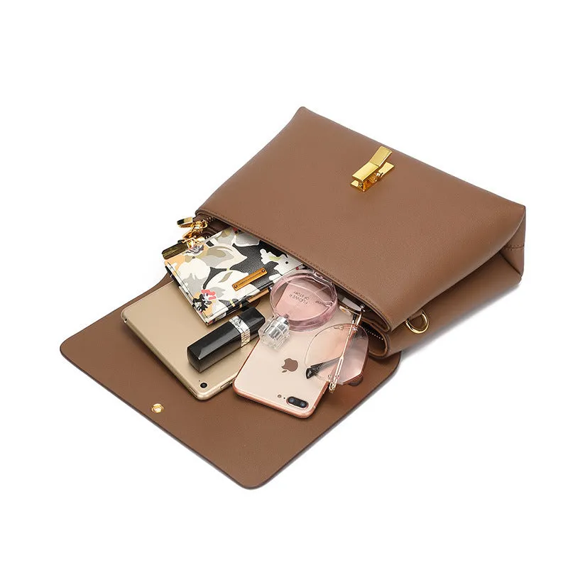 Genuine leather messenger bag with clamshell opening, horizontal square shape, 29x10x20cm, in khaki colour