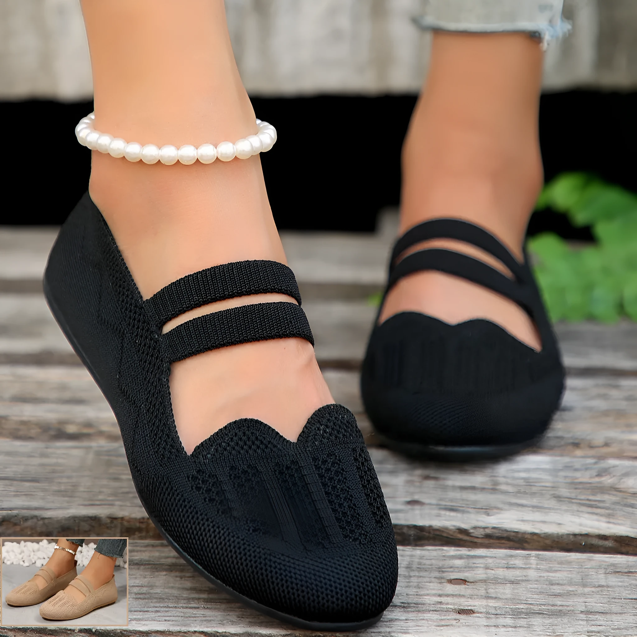 Women's casual mesh slip-on flats in black with round toe, flat heel, and breathable upper