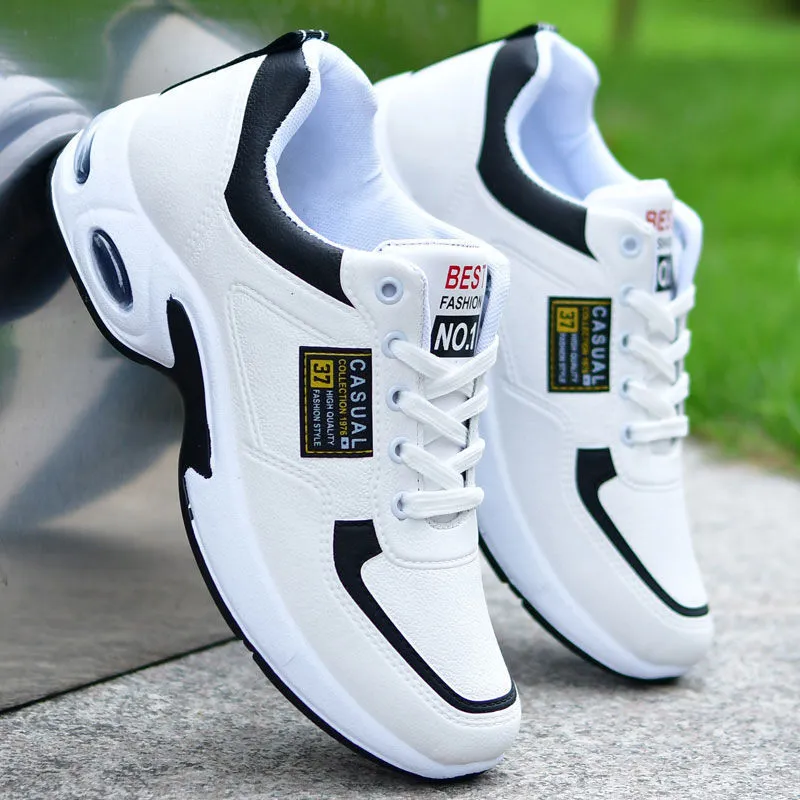 Men's waterproof leather casual running shoes in black with vulcanised rubber sole and lace-up closure