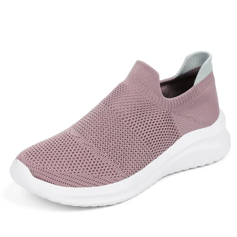 Men's breathable mesh running shoes with MD sole, available in multiple colours, side view on white background