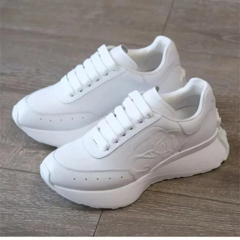 Women's leather sports casual shoes white tail colour, high top raised bottom, two-layer cowhide upper, round toe lace-up