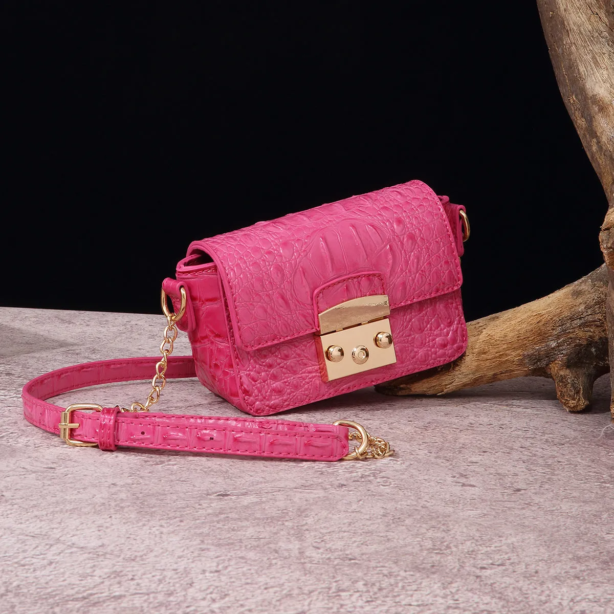 Retro crossbody one shoulder bag for women in multiple colours, PU leather material