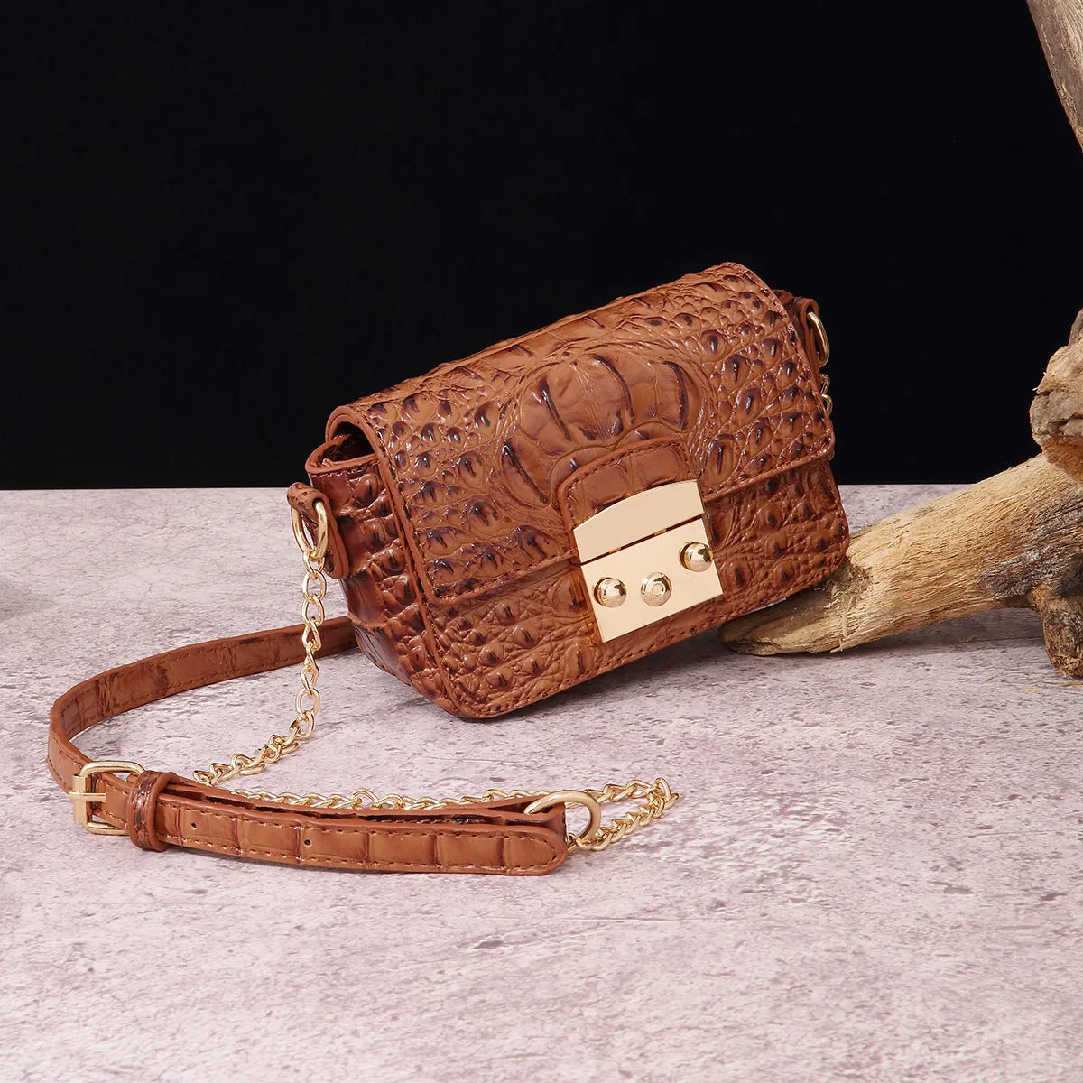 Retro crossbody one shoulder bag for women in multiple colours, PU leather material