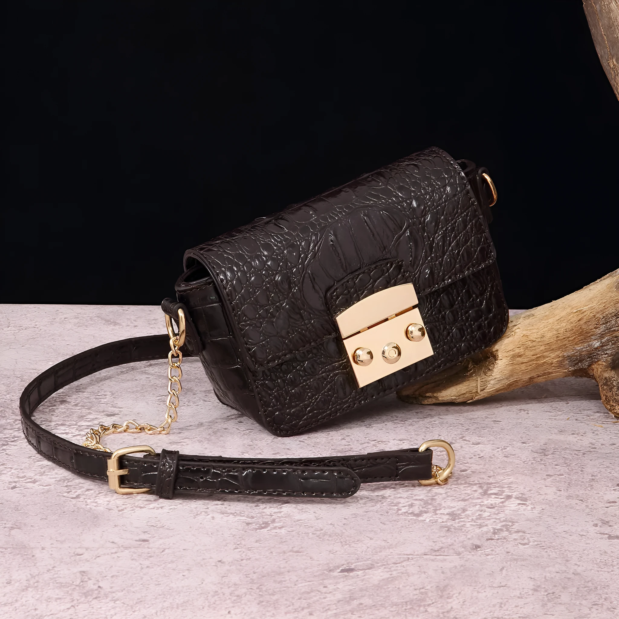 Retro crossbody one shoulder bag for women in multiple colours, PU leather material