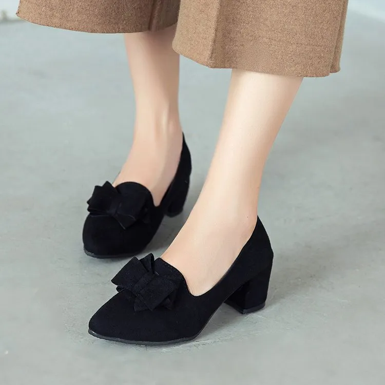 Pointy chunky medium heel shoes in black nubuck with 5.5cm block heel