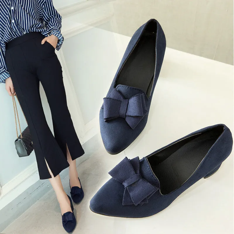 Pointy chunky medium heel shoes in black nubuck with 5.5cm block heel