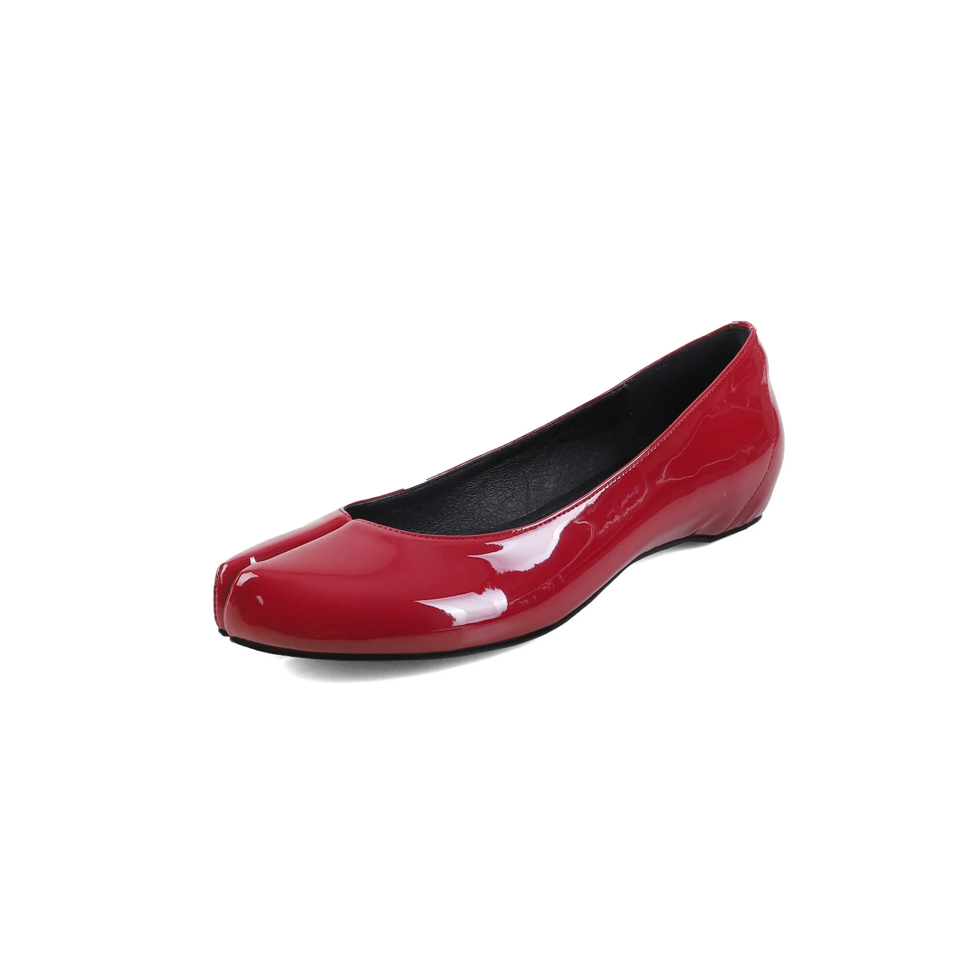 Women's flat split-toe shoes in red cowhide leather, solid colour design