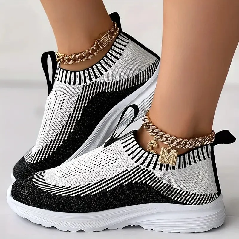 Women's casual sports shoes in solid colour with mesh upper, sizes 36-43