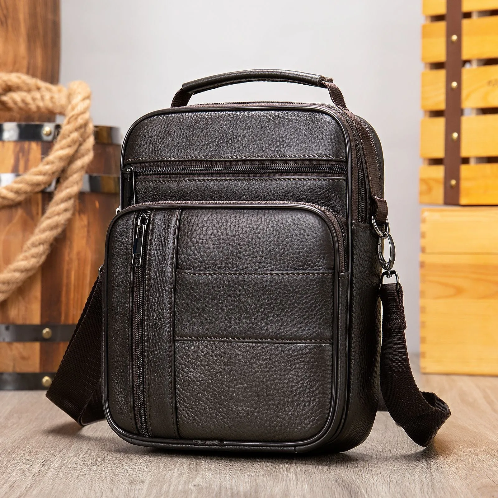 Men's vintage-style genuine leather shoulder bag in vertical square design with soft handle