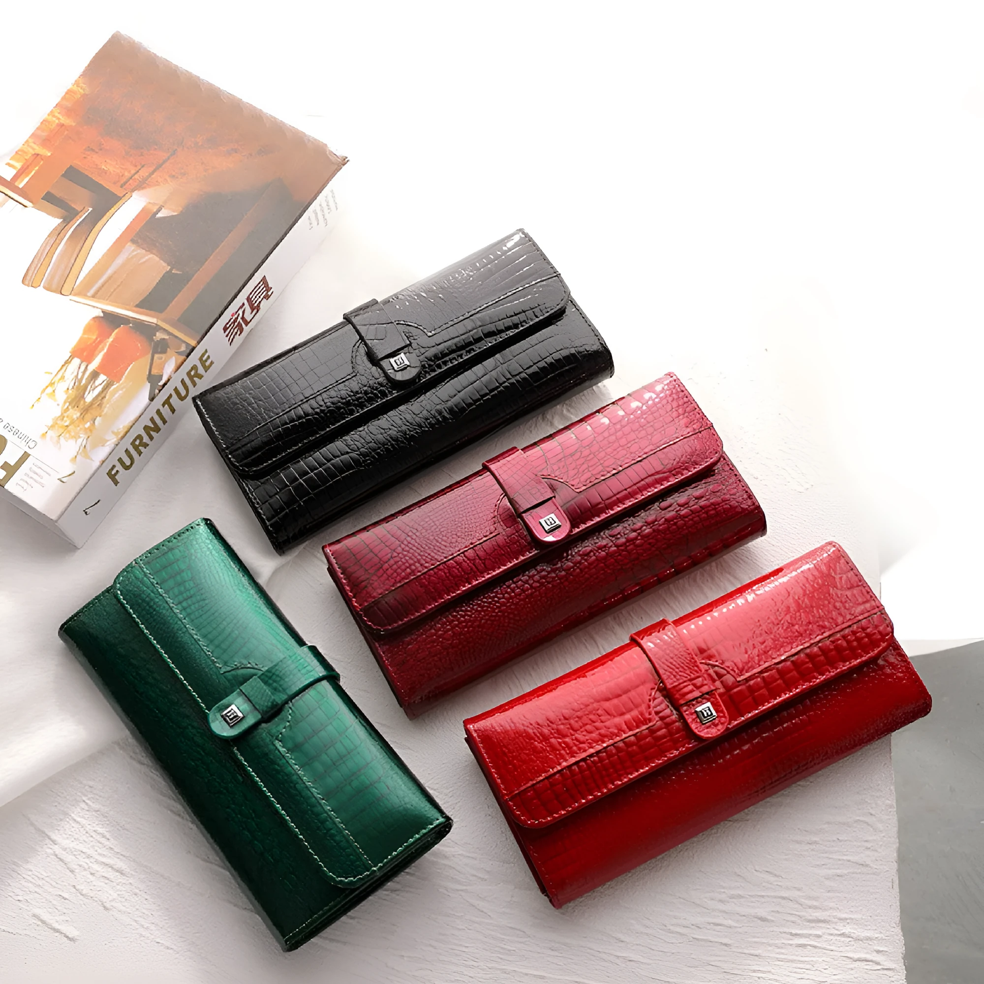 Women's genuine leather compact wallet in solid colour, size 19x10x3cm, available in wine red, black, peacock blue, brown
