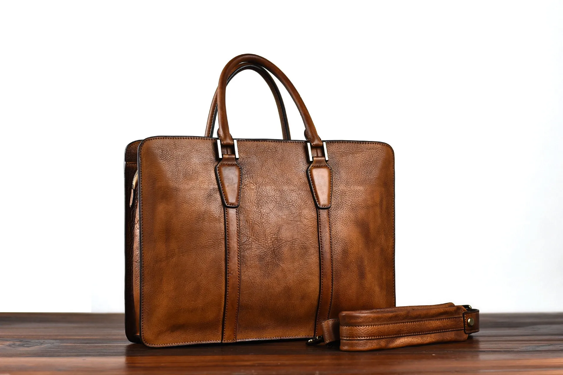 Men's 14-inch horizontal leather business handbag in khaki and black colours