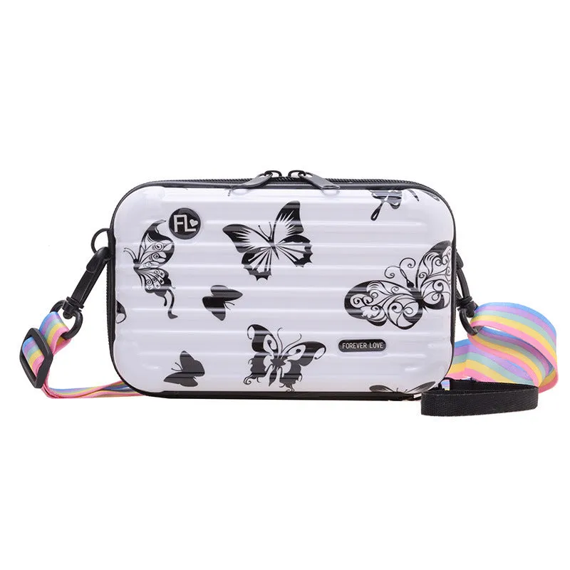 PVC one-shoulder cross body bag with geometric pattern, 18cm width, 11cm height, 110cm strap