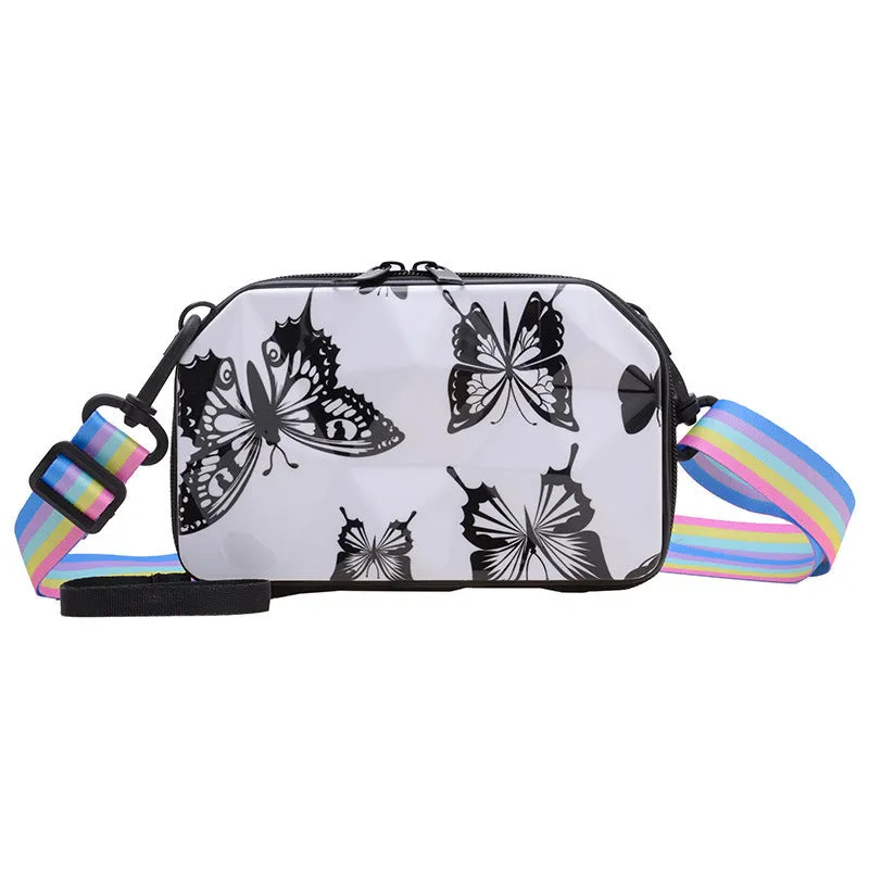 PVC one-shoulder cross body bag with geometric pattern, 18cm width, 11cm height, 110cm strap