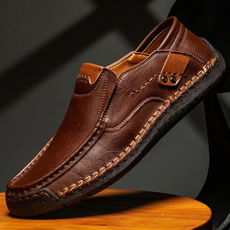 Men's casual leather shoes in black with soft rubber sole, round toe, and low heel