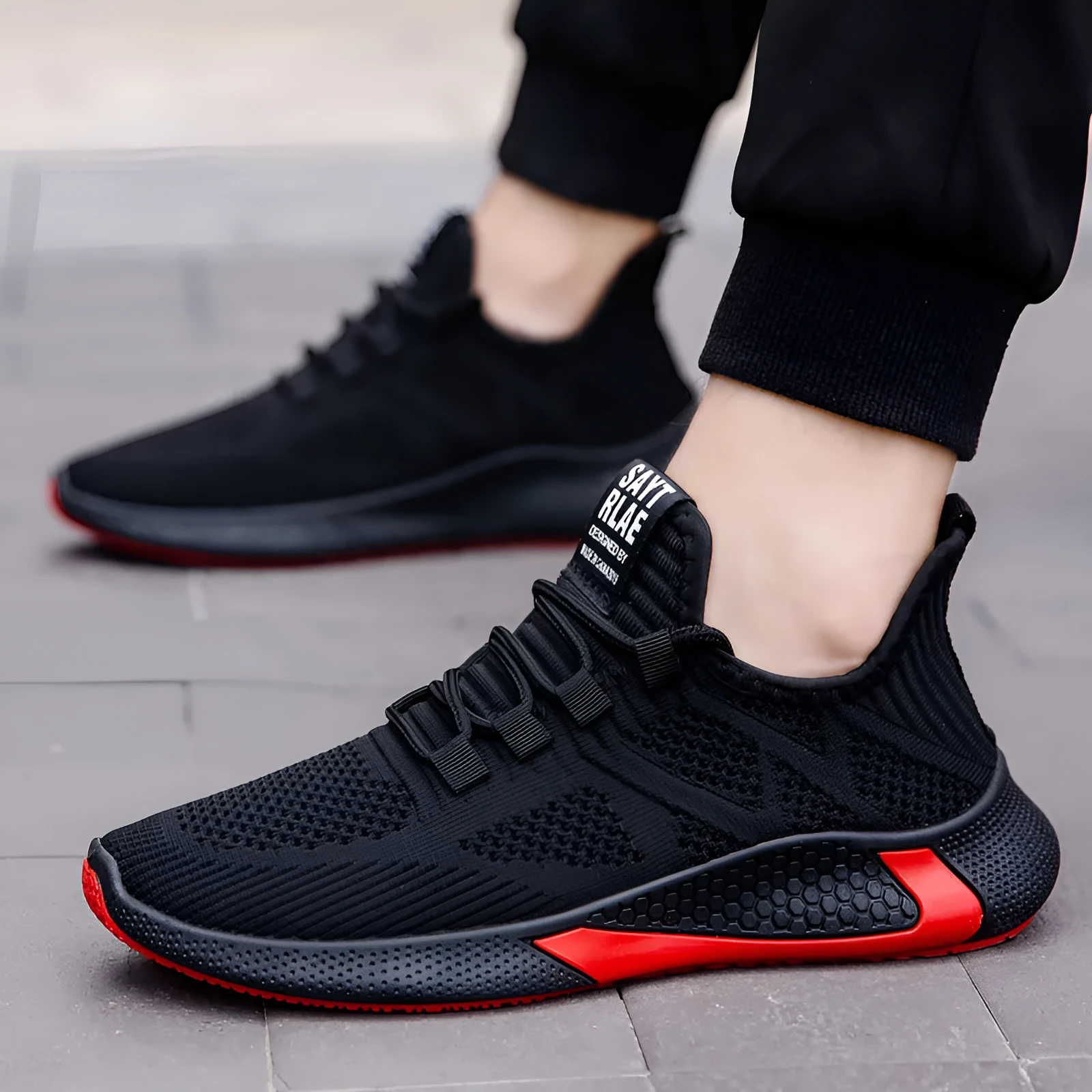 Men's lace up fly woven mesh breathable casual shoes in black with low square heel