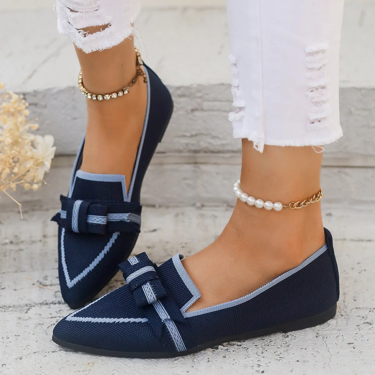 Women's fabric flat shoes with bowknot detail in brown low heel casual style