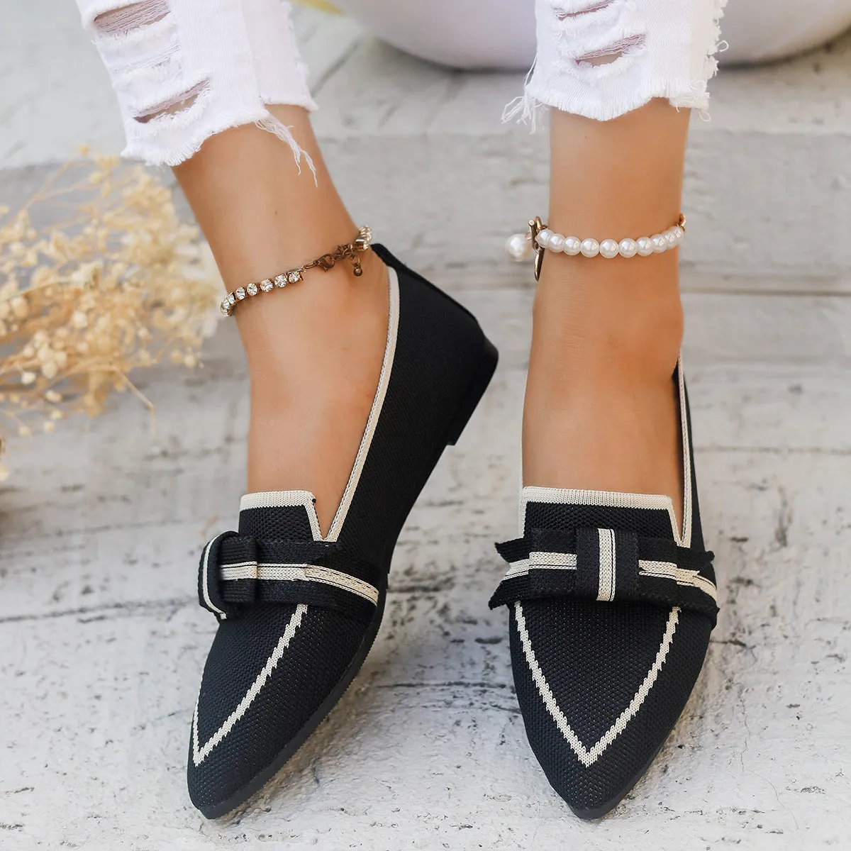 Women's fabric flat shoes with bowknot detail in brown low heel casual style