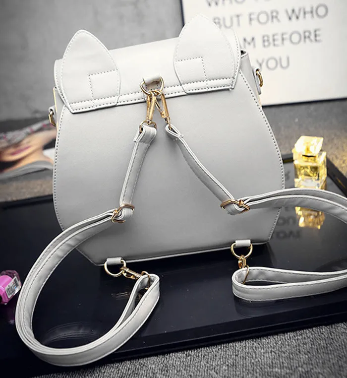 Luna Bangalor fashion shoulder bag backpack in black with magnetic buckle and adjustable strap