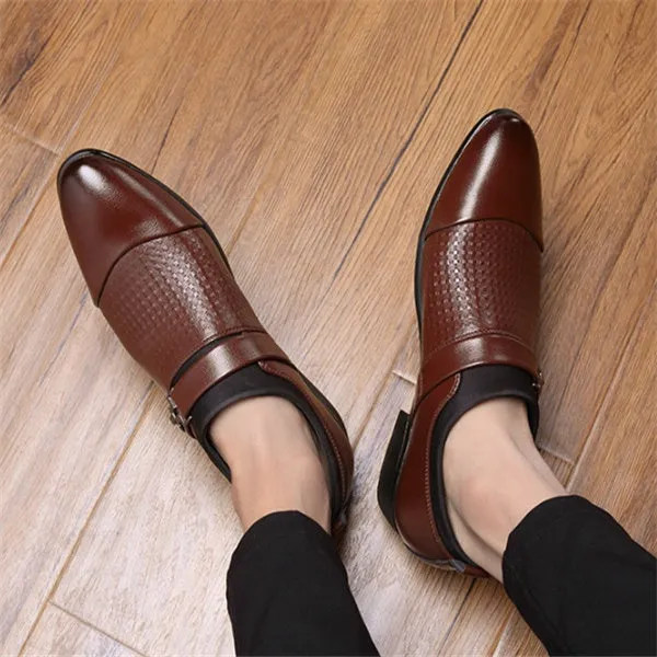 Formal men's leather shoes with artificial PU upper and rubber sole in black, size 38 to 48