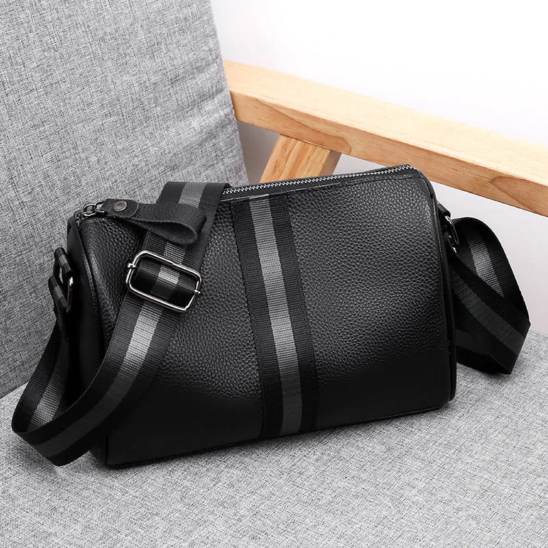 Black genuine leather one-shoulder crossbody bag with 24x16x13cm dimensions