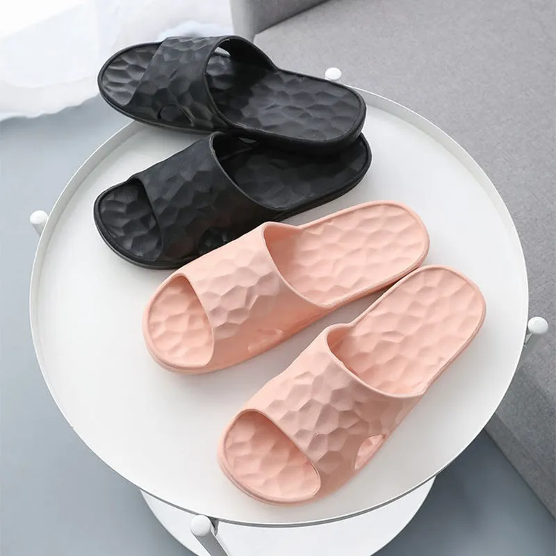 Geometric EVA flip-flop slippers in candy colours for women and men, anti-skid sole for bathroom use