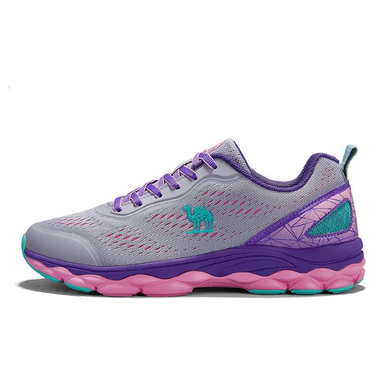 Men's running shoes with PU and fabric upper, leather stitching, and lace-up closure