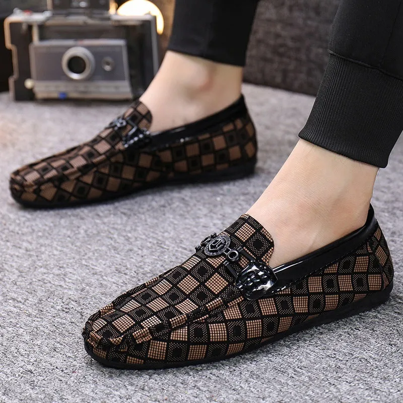 Men's plaid slip-on shoes with artificial PU uppers, flat heel, and cotton lining in black colour